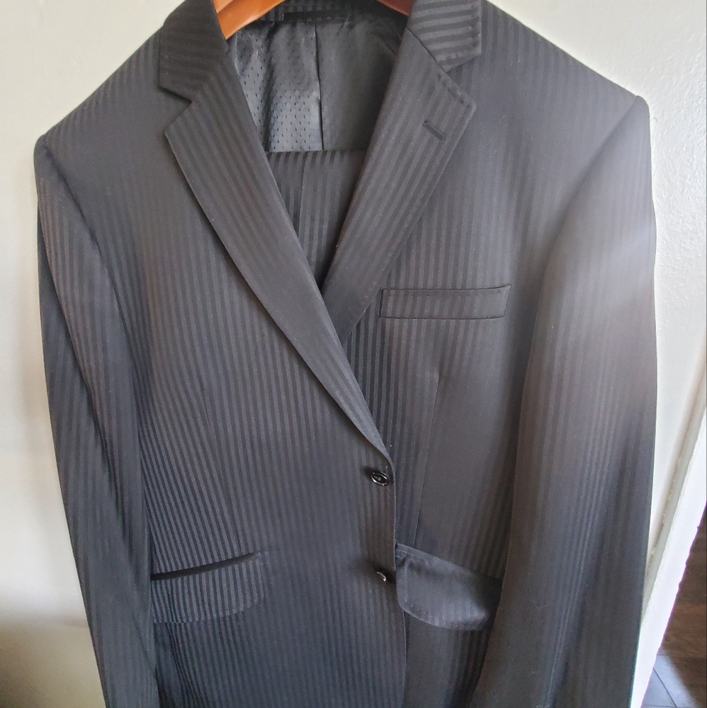 MANTONI MENS SUIT